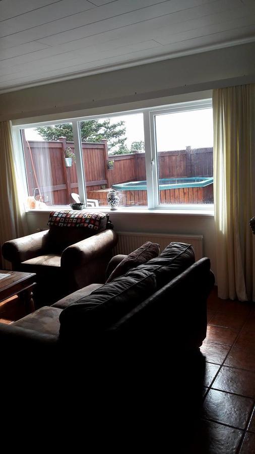Glaesibaer Bed & Breakfast Reynistadur ภายนอก รูปภาพ